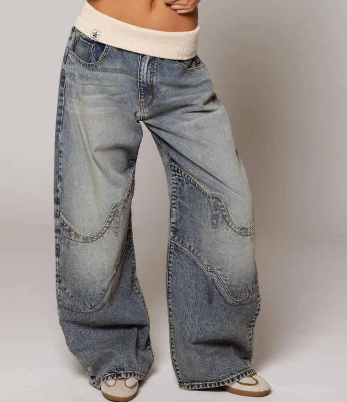 Julia | Löst sittande jeans med raka ben och fickor – streetstil