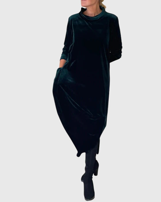 Ingrid - Sammetsklänning med Figurnära Passform