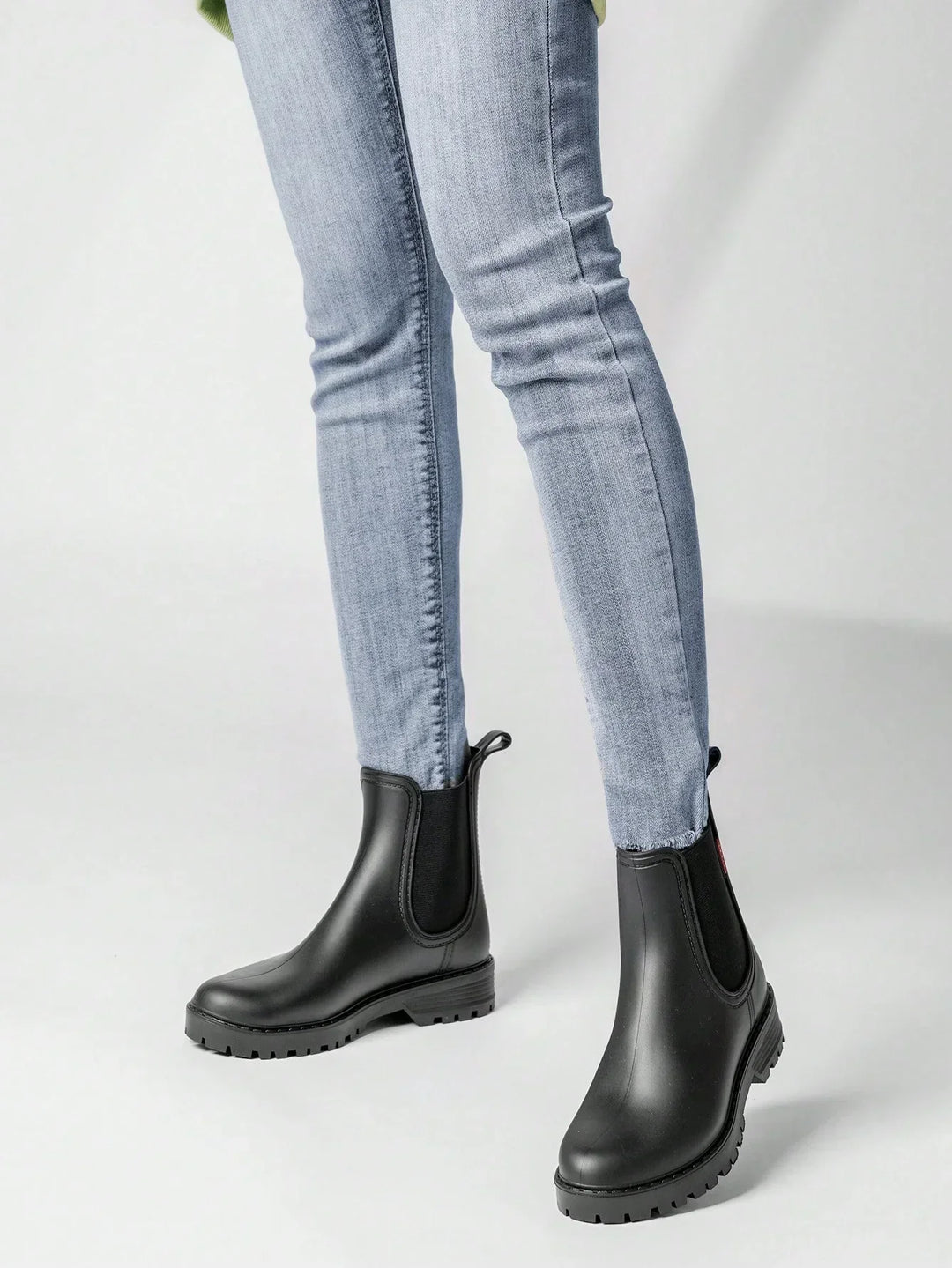 Astrid | Vattentäta Chelsea Regnstövlar med Halkfri Sula
