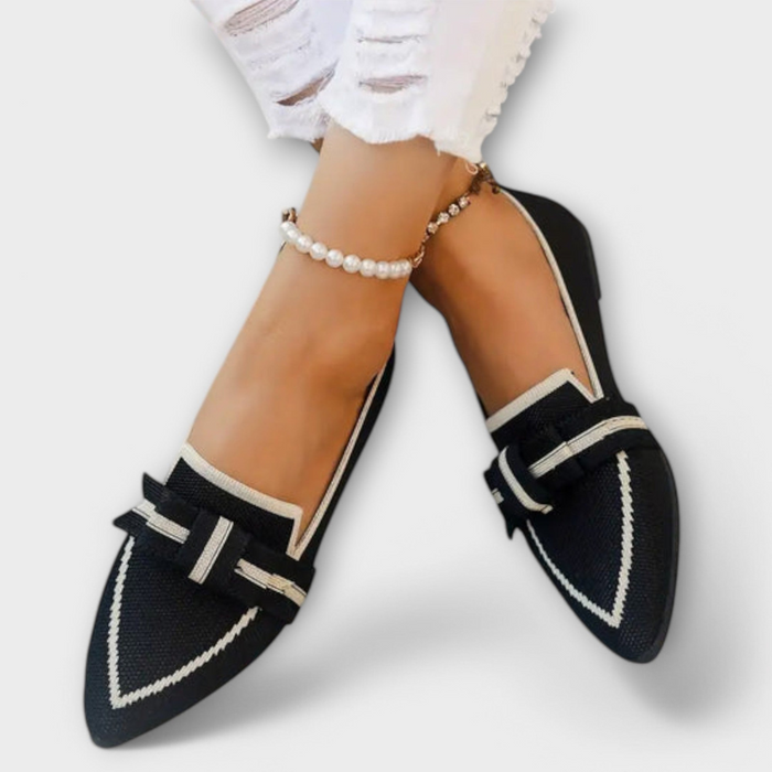 Spetsiga Loafers med Kontrastdekor