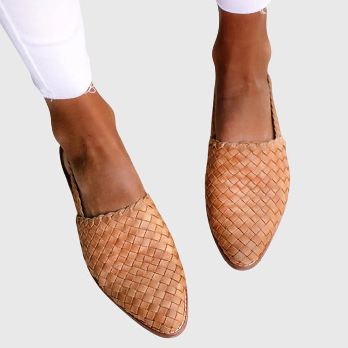 Lätta Vävda Loafers med Spetsig Tå