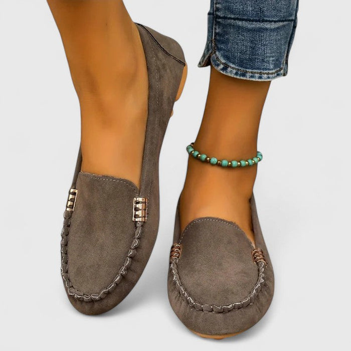 Karin | Ortopediska Loafers med Metalldetalj