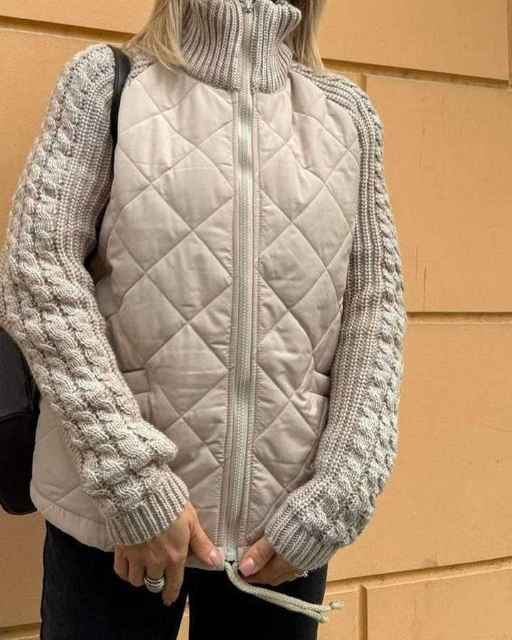 Agnes | Vadderad Jacka med Stickade Ärmar
