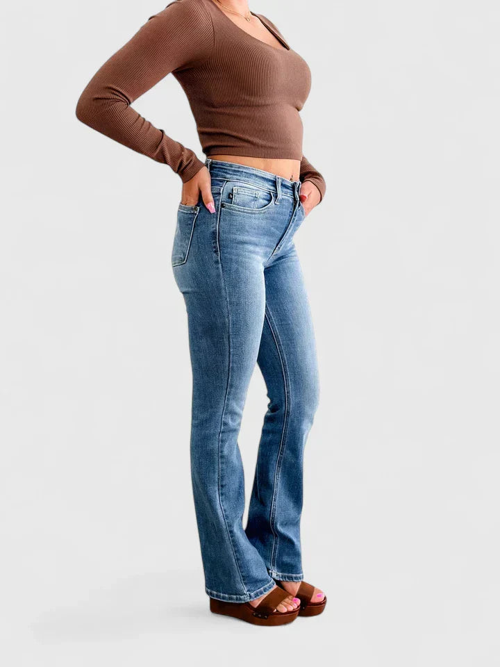 Karin | Formande Bootcut Byxor med Hög Midja