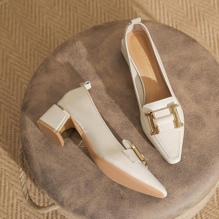 Josefin | Spetsiga Pumps till Kontoret och Kvällen