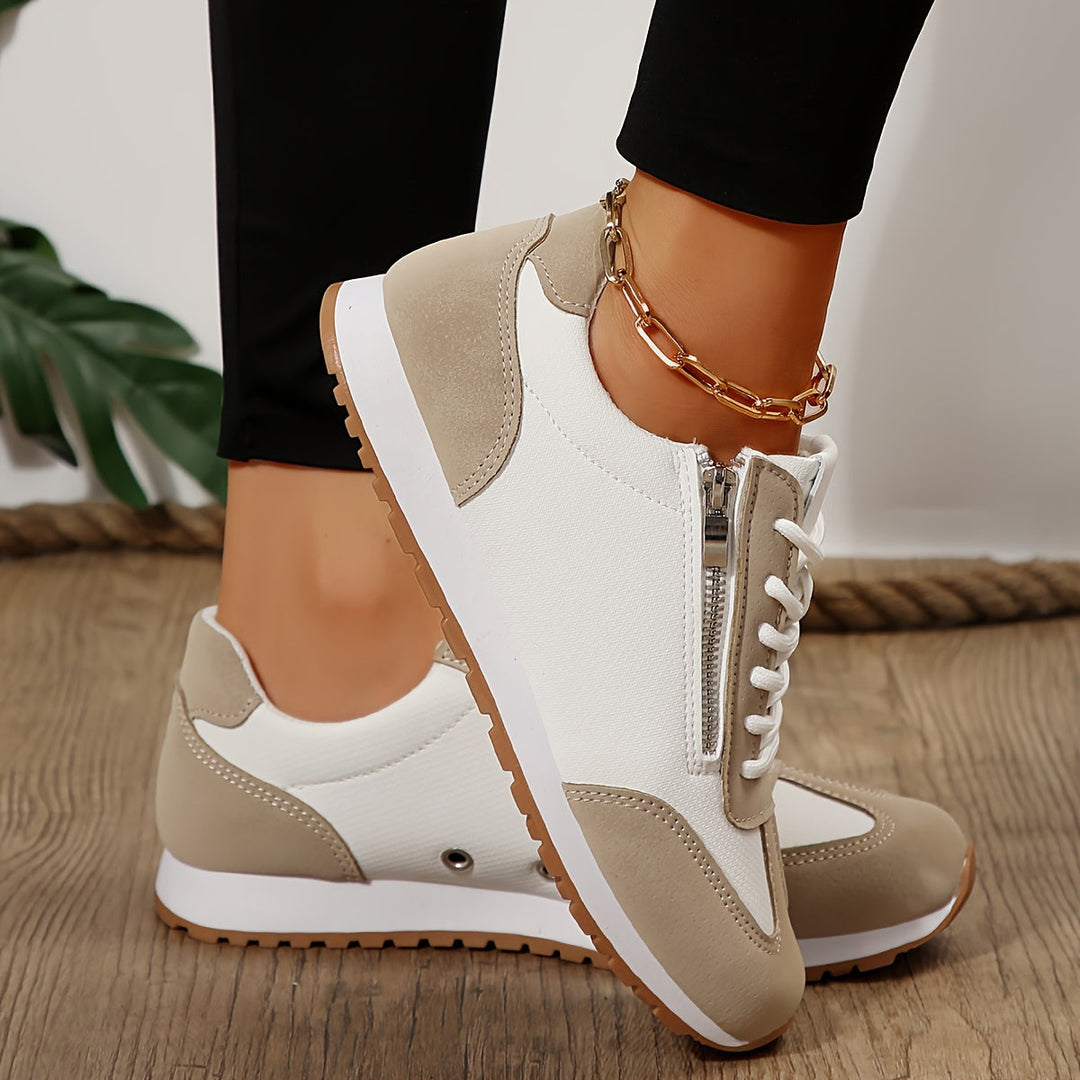 Ebba | Bekväma Sneakers med Diskret Upphöjd Sula