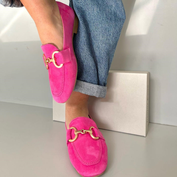 Dam Loafers med Gulddetalj utan Snörning