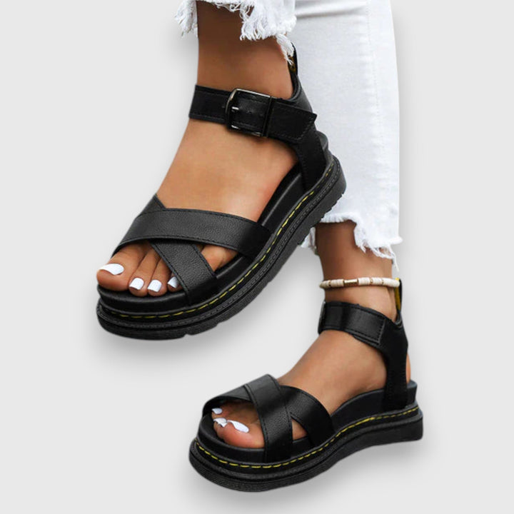 Emelie – Ortopediska Sandaler med Hålfotsstöd