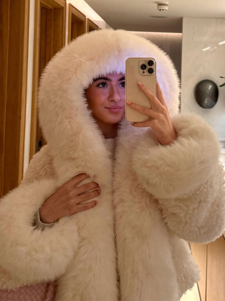 Fluffig Konstpäls Jacka med Oversize Huva