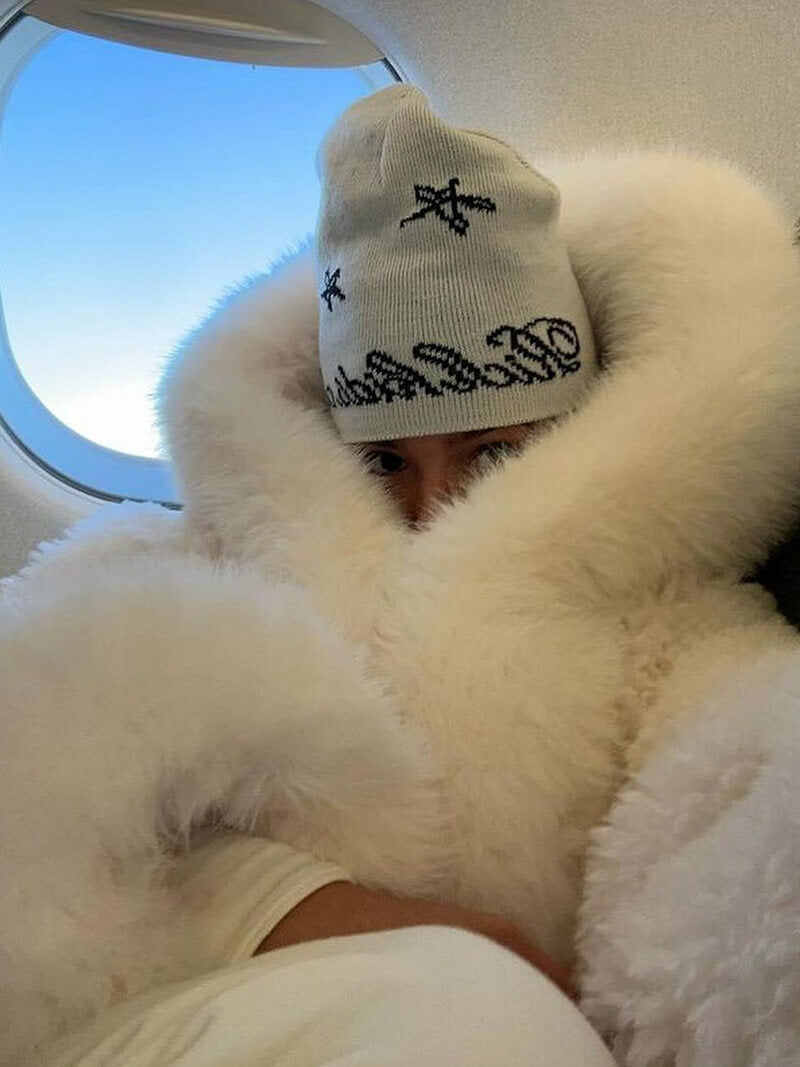 Fluffig Konstpäls Jacka med Oversize Huva