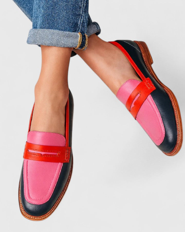 Astrid | Loafers med Bred Klack och Vristrem
