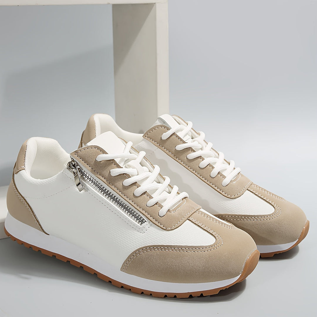 Ebba | Bekväma Sneakers med Diskret Upphöjd Sula