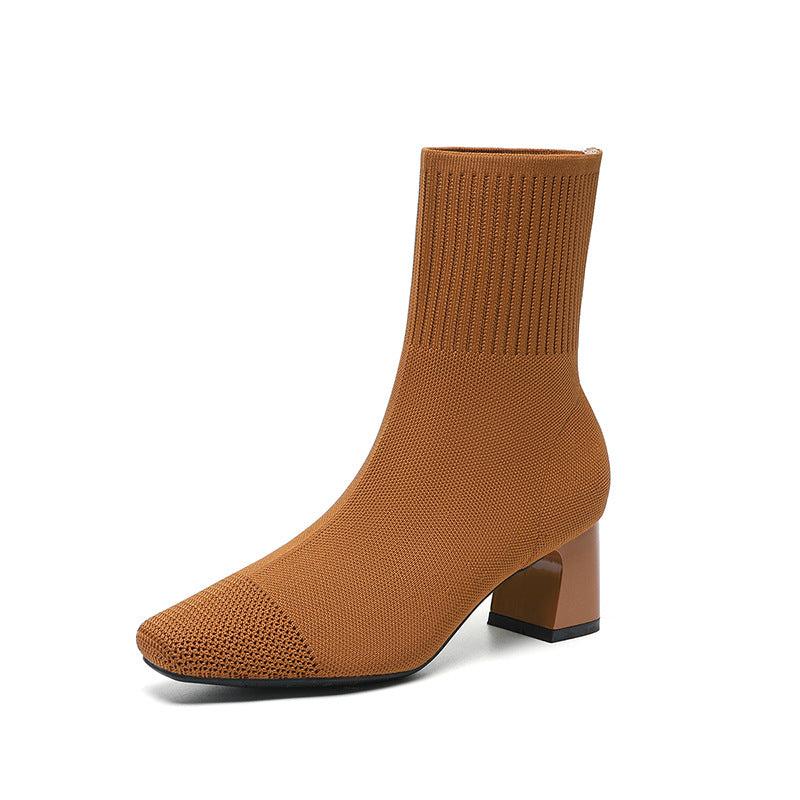 Stickade sockstövlar med blockklack och fyrkantig tå, 6–8 cm
