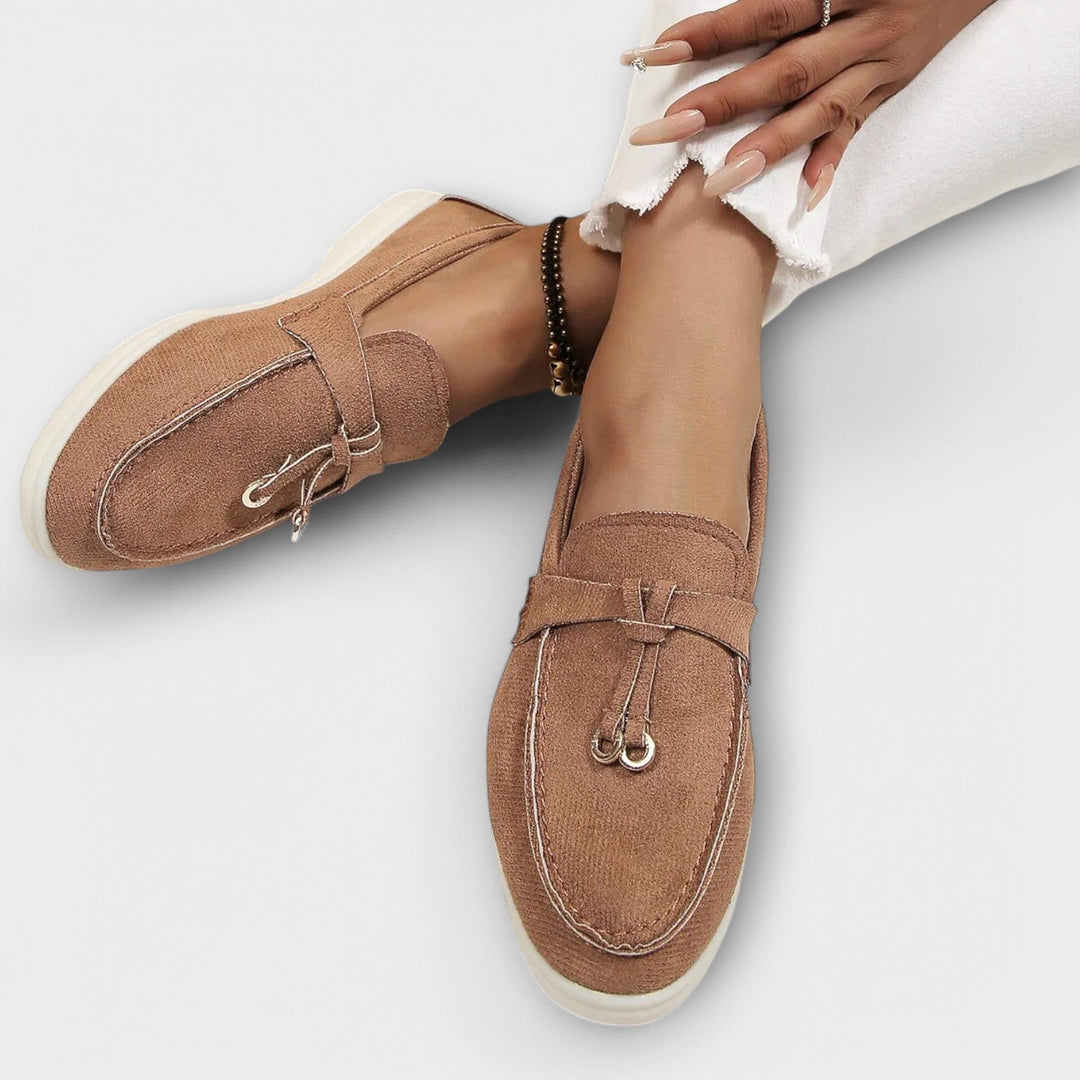 Sanna | Klassiska Loafers med Flexibel Sula